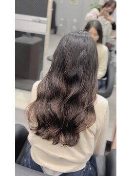 ジエクト カナウ(The Ect canow) コテ巻き風パーマ　韓国風パーマ　くびれパーマ