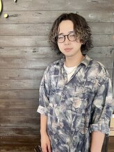 ヘアーデザイン ディードット ウル(D. ulu) 河村 健太