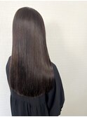 重めロング×ブラウンカラー