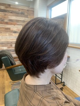 クビレショートボブ