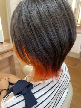 ニューヨークニューヨークマザーズ(NYNY Mothers) オレンジインナー/レイヤーボブ/個性的/おしゃれ