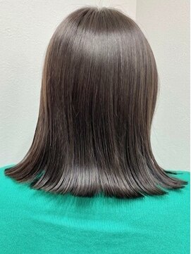 ランプ(Lamp) くびレイヤー グレーベージュ 白髪染め 白髪ぼかし 髪質改善