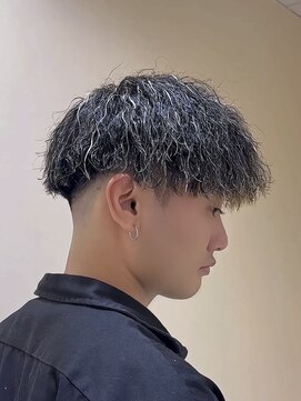 メンズヘアフェイス(Men's hair FACE。) ツイストスパイラル/メンズパーマ/ツイストパーマ