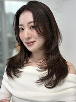 エアー 青山(AIR)&nbsp;ミディアムレイヤーカット/オリーブベージュ/顔周りカット