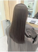ハッシュカットグレージュデザインカラーツートンカラーブリーチ