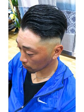 ディ グラント(D GRANT) ON・ OFF可能☆震災刈り!流行りのBARBER刈りスタイル☆