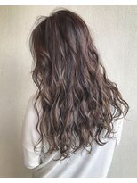 トリート 南行徳本店(TREAT)&nbsp;アッシュベージュ×ハイライト