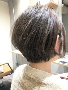 ダヴィン 中目黒(DaVin) 【DaVin中目黒】30代.40代大人かわいい 前下がり 毛先パーマ