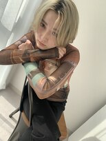 リュンヌ(Lune)&nbsp;くびれショート×ナチュラルハイトーン