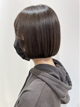 アッシュ 祐天寺店(Ash) 乾かすだけで小頭なオリーブグレージュミニボブ