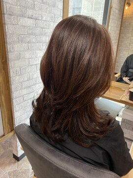 ベルポ(Bellpo) グレイカラーでもツヤと明るさを