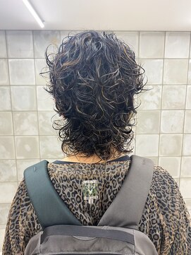 トゥコ(tuco) ウルフ　ウルフパーマ　ハイライト