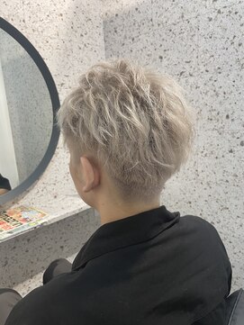 ラニヘアサロン(lani hair salon) ホワイトベージュ