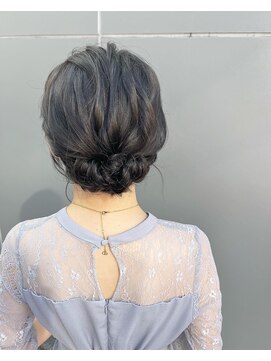 トゥエンティ ファイブ(TWENTY FIVE) ゆるめアップスタイル/名定