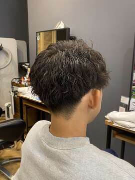 アルター(aL ter) メンズツイストスパイラルパーマ【アルター鎌取店　今吉】