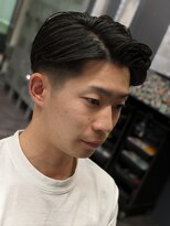 フランクスバーバーリベラルド 横浜(FRANK'S BARBER LIBERALD) アイロンパーマナチュラルパーマフェードカットツーブロックY