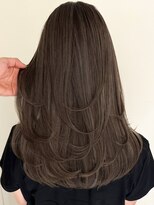 ジル ブラン 福岡(JIL BLAN) ハイライトレイヤーカットショートボブイルミナカラー天神大名