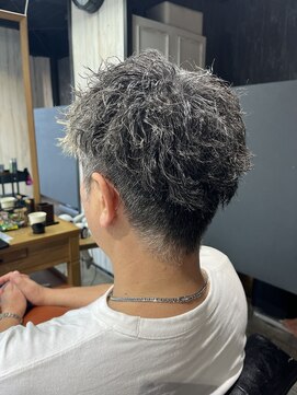 フィール ヘアー(feel hair) メンズ　パーマ