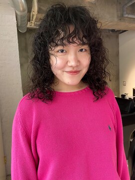 ダンボ(DUMBO) 【 sayaca 】レイヤーパーマ/プードルパーマ/ウルフパーマ