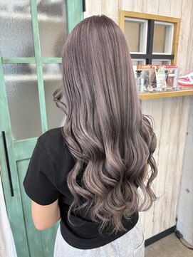 デスト 大宮(DEST) グレーシルバーカラー/シルバーカラー/ケアブリーチ[大宮駅]