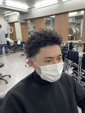 ゴールドシブヤ(GOALD SHIBUYA) 【お客様スタイル】刈り上げツイストベリショ