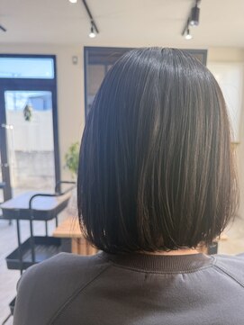 ルノ(Luno) ミディアムボブ