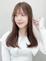 レア 表参道(L'ea) 大人ガーリーダークアッシュ似合わせカットミディアムレイヤー