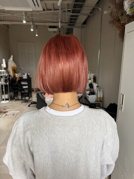 エラ(ere) 暖色カラー　ピンクオレンジ　レッドブラウン　春色ハイトーン