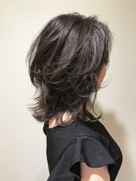 プールトワ(pour toi)&nbsp;＃ミディアムレイヤー＃大人グレージュ