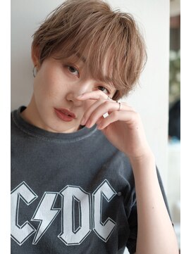 ヘアーアンドメイク シーク 八王子(HAIR&MAKE SeeK) 前髪長めショート