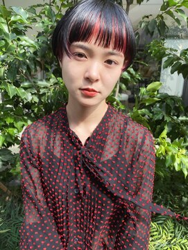 ストラマ(STRAMA) harumiyaインナーブリーチカラーショート