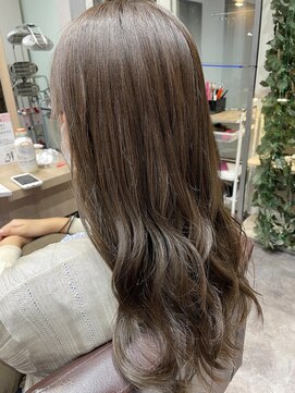 ビースリー ロア イルミナカラー×うる艶ロングヘアー 2021/05/29[横浜/横浜駅]#