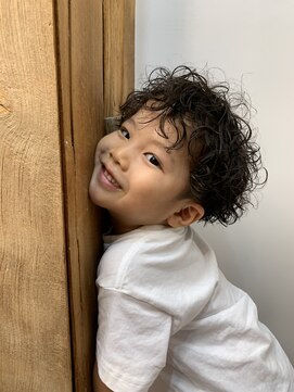 ルートヘアー(Root Hair) カリフォルニアパーマ