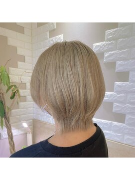 ヘアーズファイン(hair's fine) ミルク増し増しブロンド