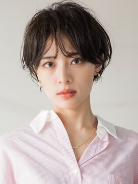 サーカス バイ ビュートリアム 青山(CIRCUS by BEAUTRIUM) マッシュショート20代30代40代大人可愛い暗髪うる艶髪青山表参道
