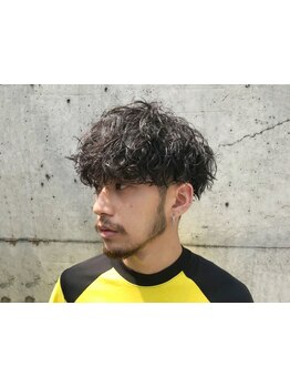 《人気メンズサロン”fifth”とのコラボサロン》クオリティの高いツイストスパイラルパーマが学生に人気◎