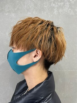 カルフール ロコ 草加西口店(Carrefour LOCO) メンズカット/パーマ/ケアブリーチ/ワンカラー/イエローブラウン