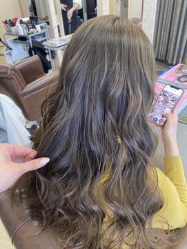 スーペリオル(Superior) ワンカラー/ベージュカラー