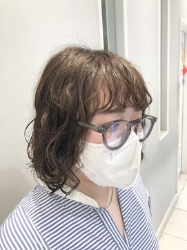 ネオリーブギンザ 銀座店(Neolive GINZA) ランダムなカール感が可愛いパーマ　ボブヘア