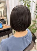 ショートボブ