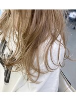 エヌズ(N's)&nbsp;【ブリーチ　ベージュカラー】ハイライト/ブリーチ