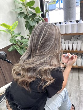ベルヘアーデザイン 堺東(Belle hair Design) ハイライト/コントラストハイライト/レイヤーカット/堺東