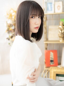 カバーヘアアンドスパ ブリス 浦和(COVER HAIR&SPA bliss) オリーブグレージュ切りっぱなしストレートh3浦和20代30代40代