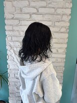 リーホリエ(Lee Horie) ミディアムパーマ【MOMOKA】