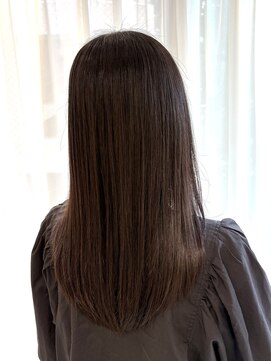 アンベリールフルー(EMBELLIR fleur) 酸熱トリートメントでうるツヤロング♪