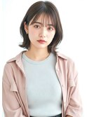 くびれ感が可愛い外ハネミディ【來海亮兵】