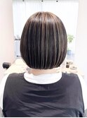 ショートボブ/ハイライト/アンブレラカラー/切りっぱなしボブ