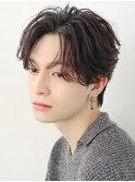 フェザーパーマニュアンスパーマコンマバングセンターパート黒髪