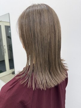 アニー 松戸(ANNI) ミディアムヘア/暗めカラー/グランマッシュ/松戸駅