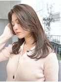 ミディアムレイヤーカット/30代40代50代/顔周りカットくびれヘア